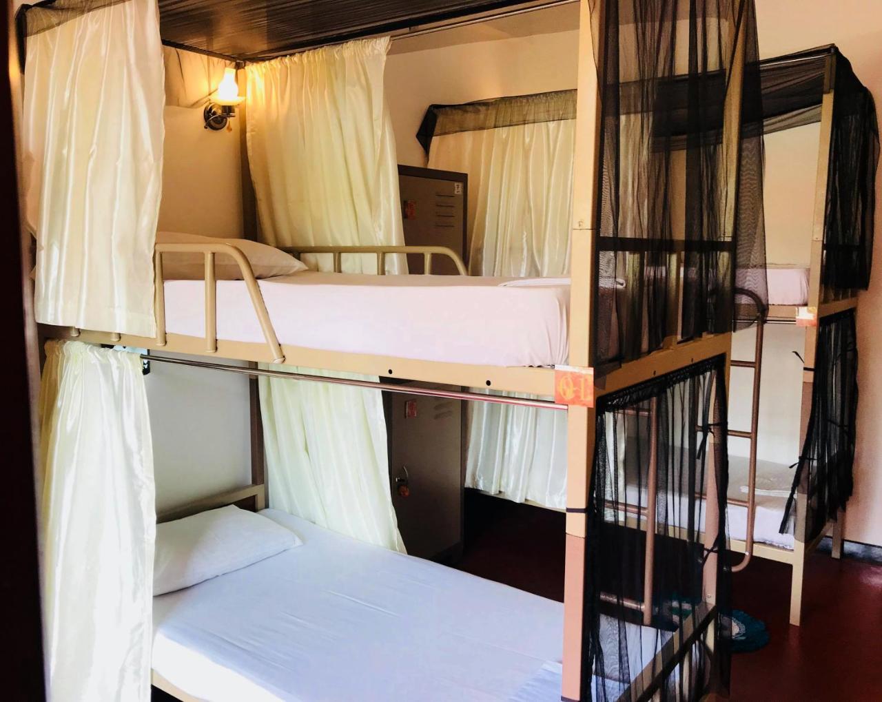 Space Garden Hostel Мирисса Экстерьер фото